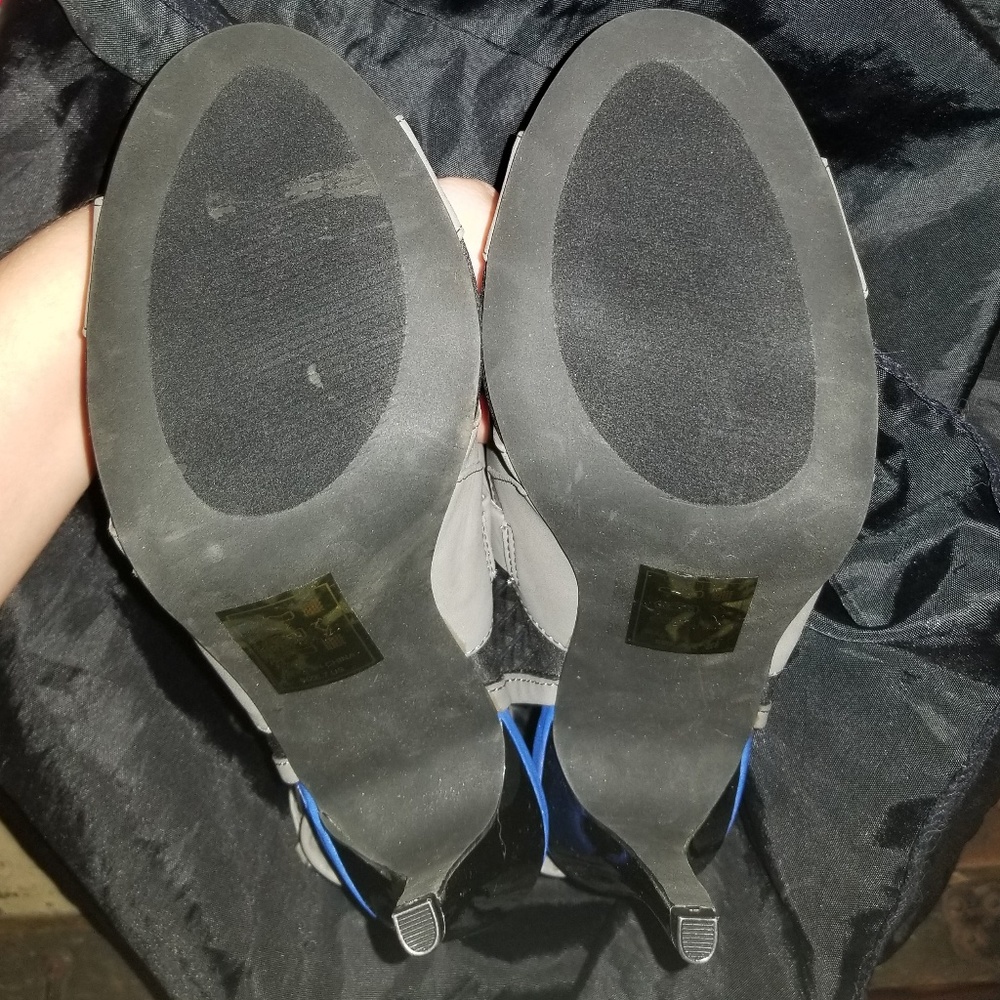 Chic heels - Picture 3 of 3